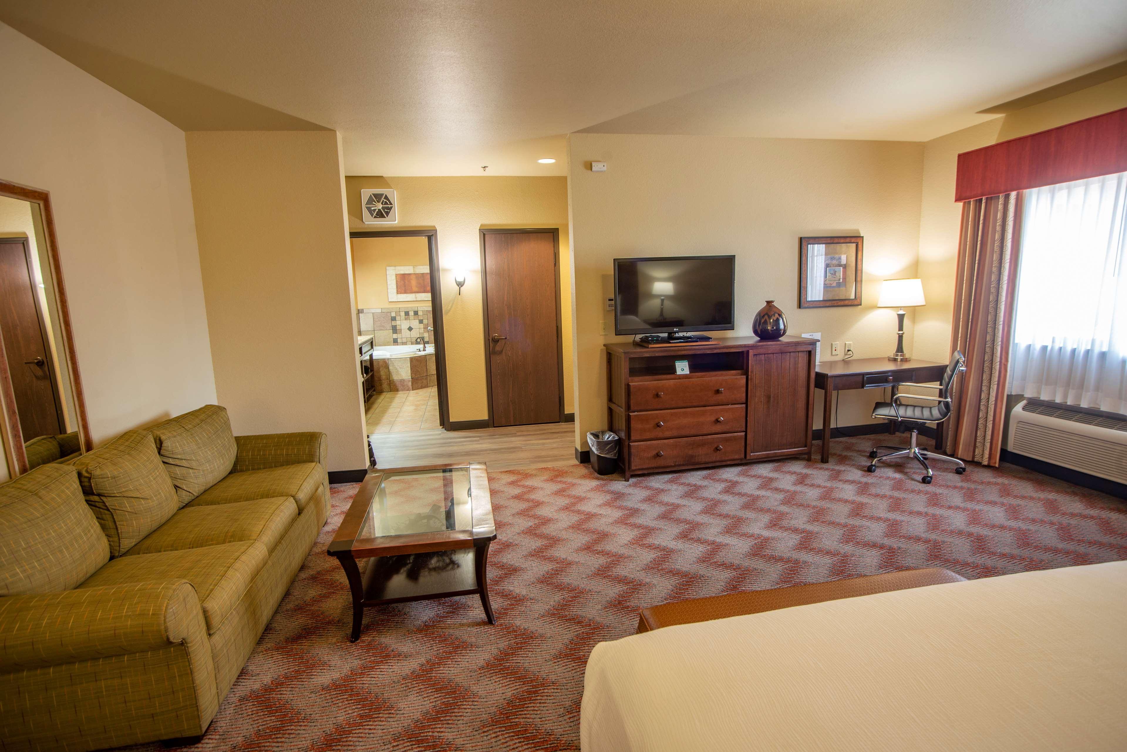 Best Western Plus Cimarron Hotel & Suites Стилуотър Екстериор снимка