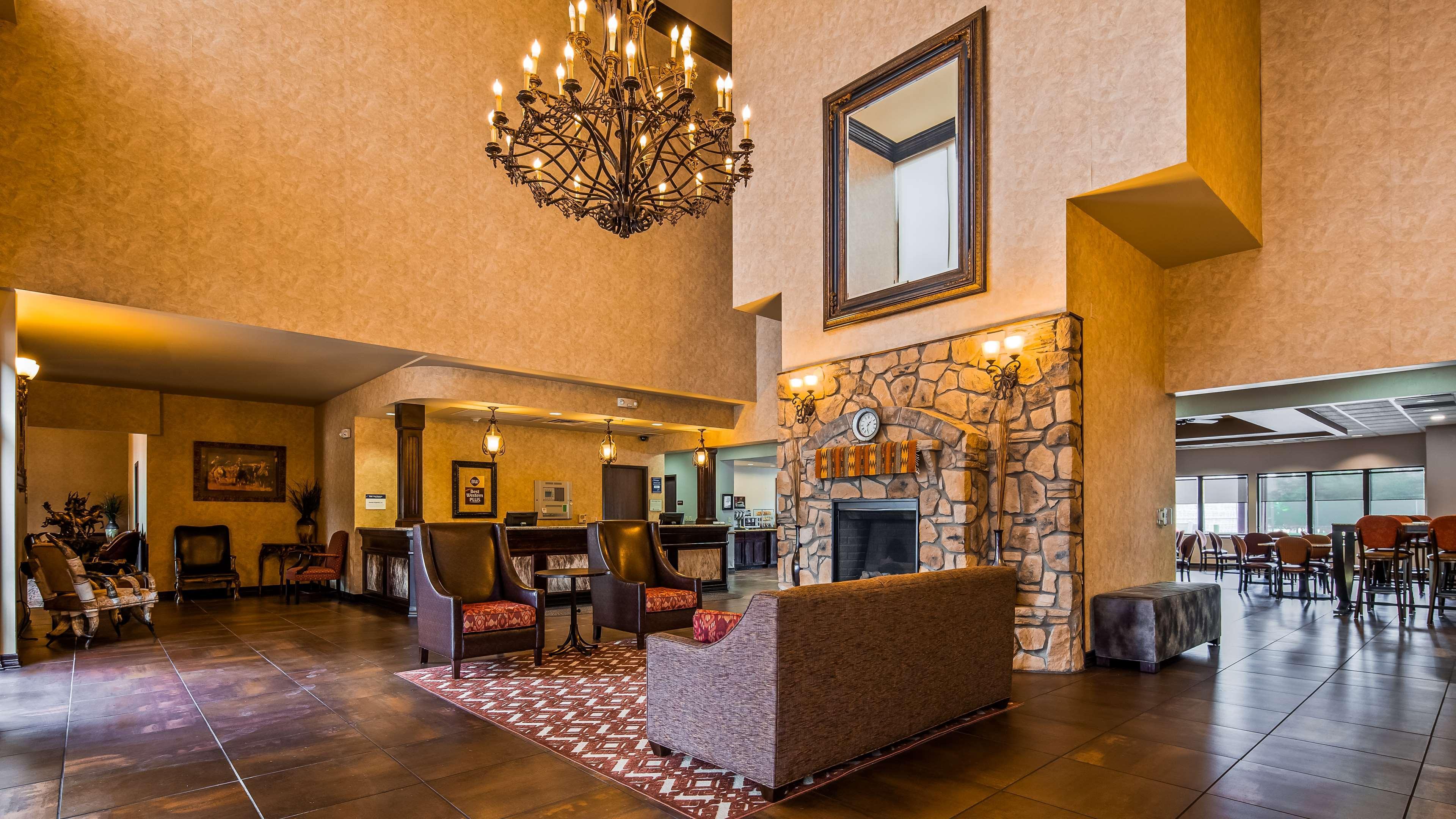 Best Western Plus Cimarron Hotel & Suites Стилуотър Екстериор снимка