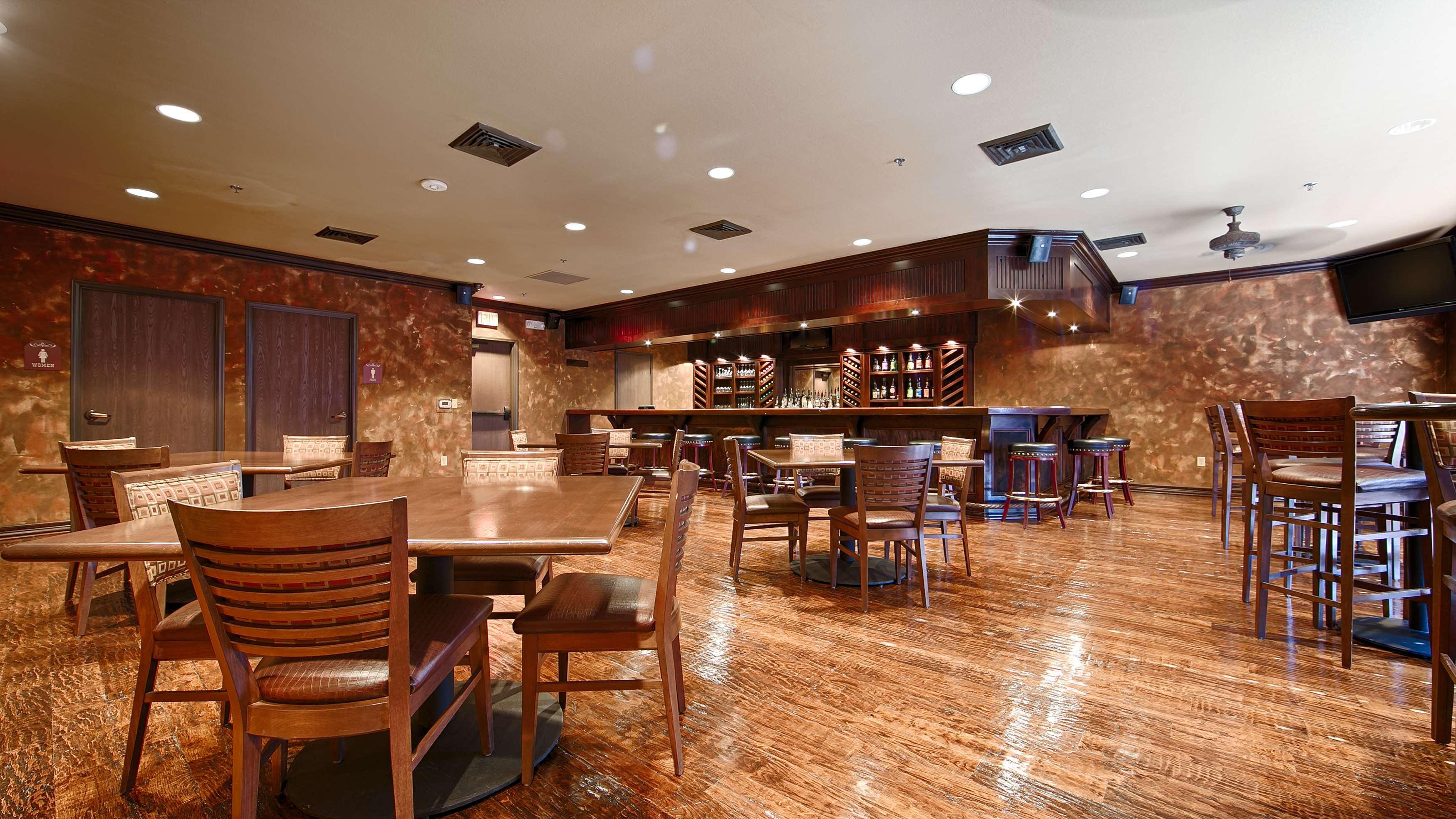 Best Western Plus Cimarron Hotel & Suites Стилуотър Екстериор снимка