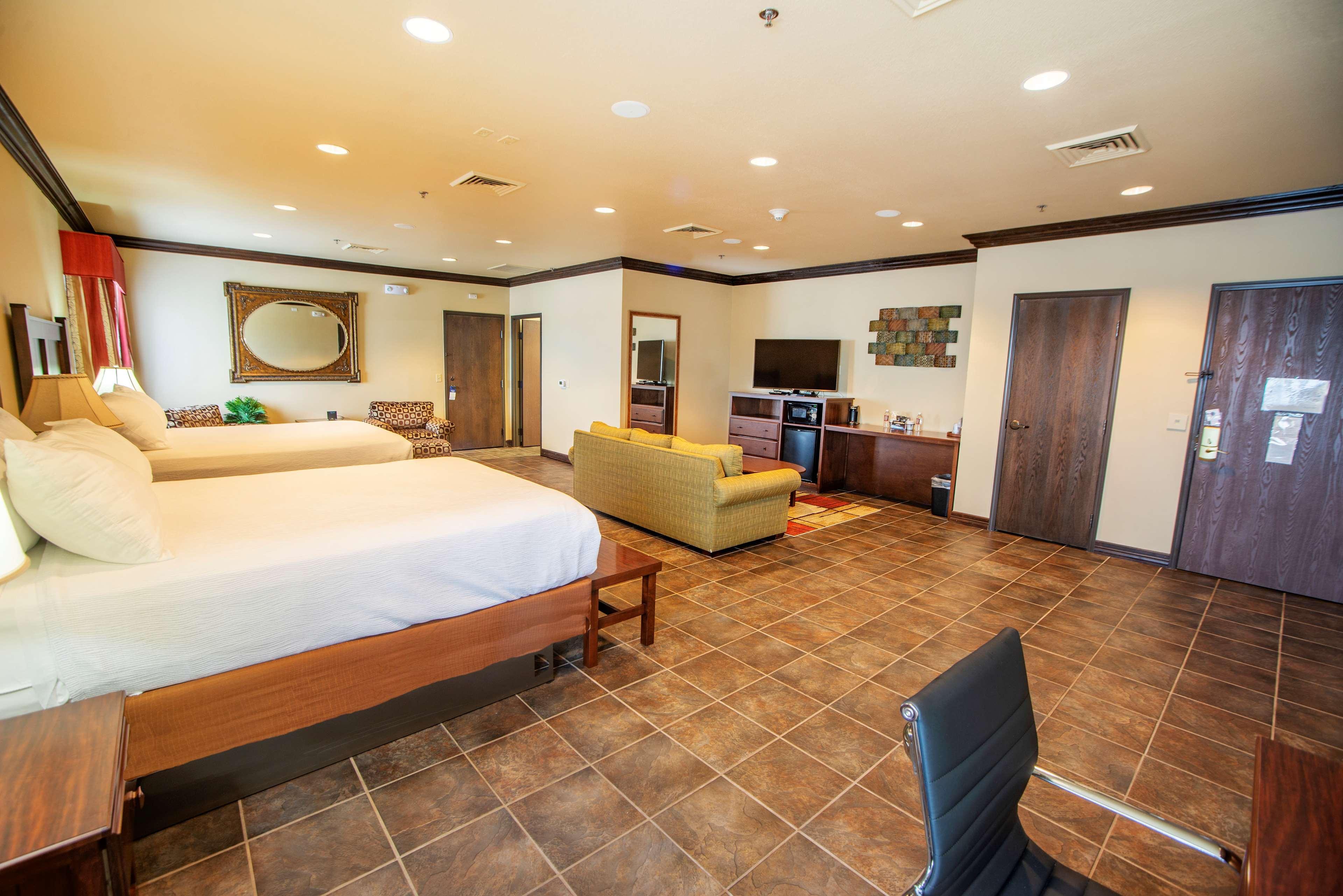 Best Western Plus Cimarron Hotel & Suites Стилуотър Екстериор снимка