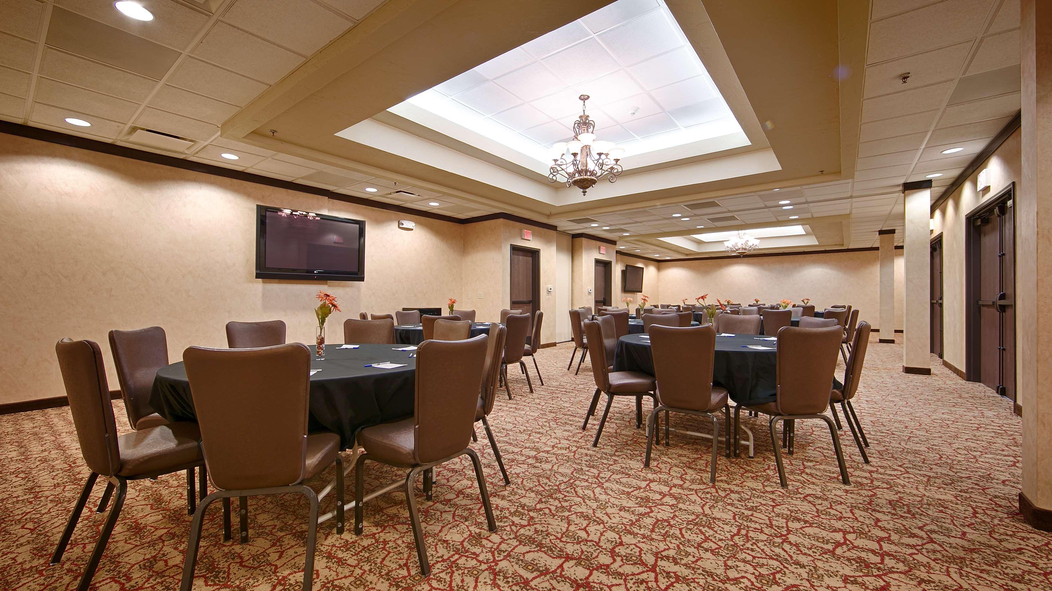Best Western Plus Cimarron Hotel & Suites Стилуотър Екстериор снимка